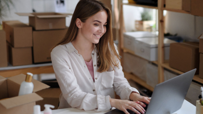 Packing orders from an online store